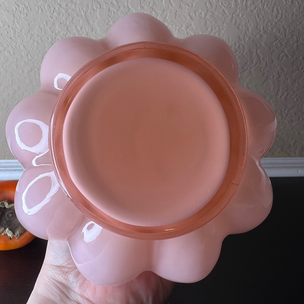 Vintage Fenton Art Glass 8” Dusty Rose Pink Overlay Melon Vase w Double Crimped - Picture 9 of 10
